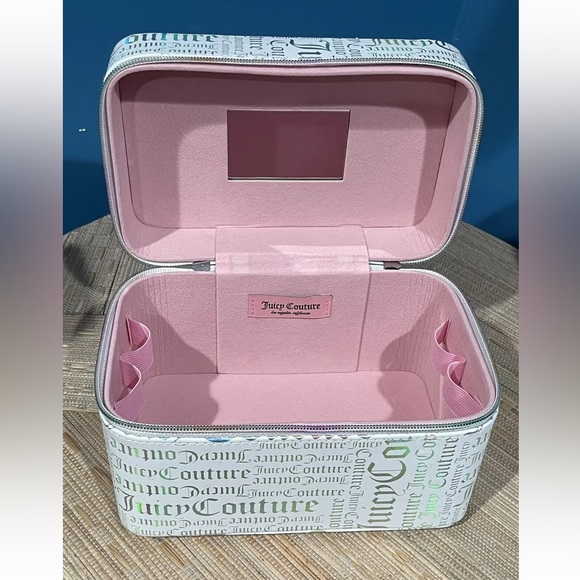 Juicy Couture Travel Makeup Train Case Cosmetic Hard Case Graffiti white - Picture 7 of 7